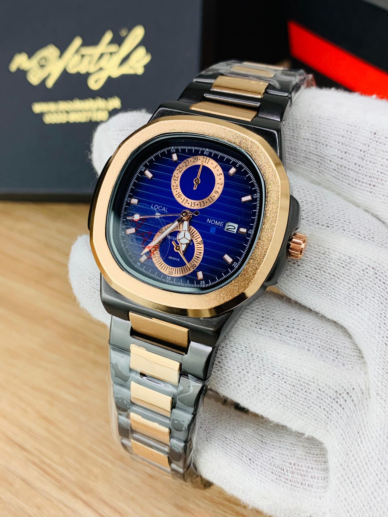 Two Tone Blue