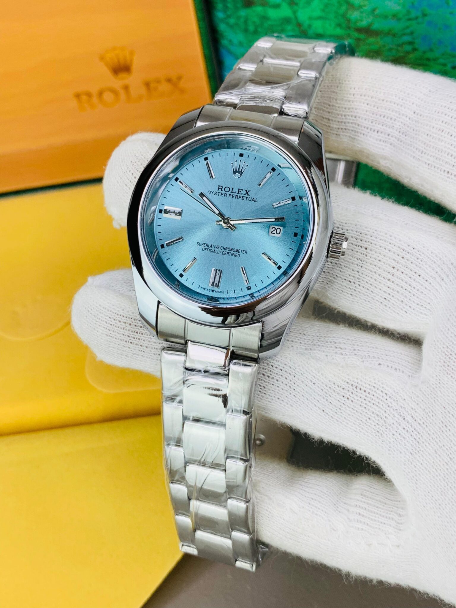 Silver with tiffany dail